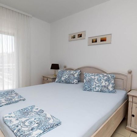 Apartmani Dea Crikvenica Eksteriør billede