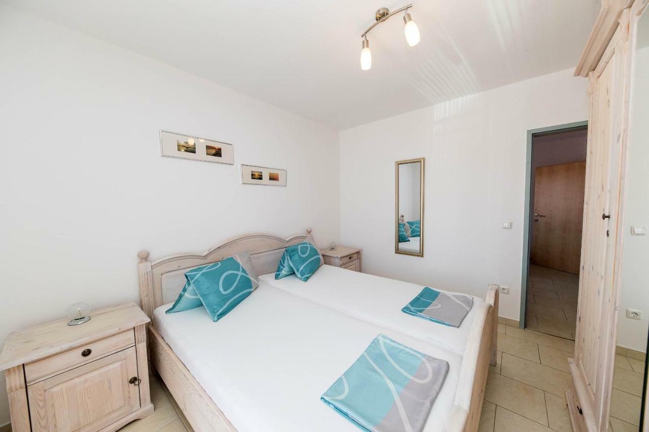 Apartmani Dea Crikvenica Eksteriør billede