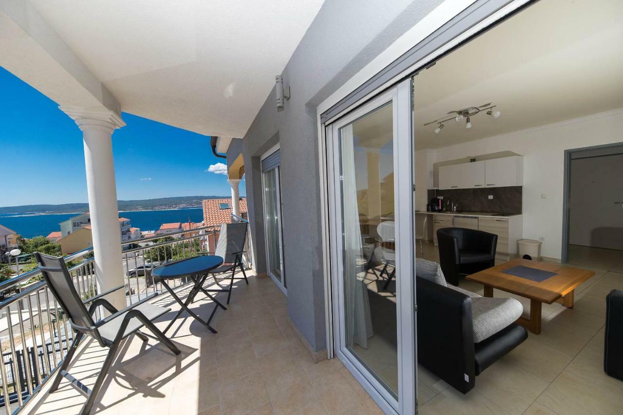 Apartmani Dea Crikvenica Eksteriør billede